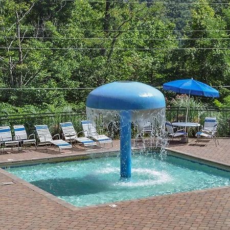 Moonshine Manor-Pets Ok-W/D-Pool Table-Arcade-Hot Tub Villa Gatlinburg Buitenkant foto